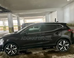 Nissan Qashqai 2018 Brown