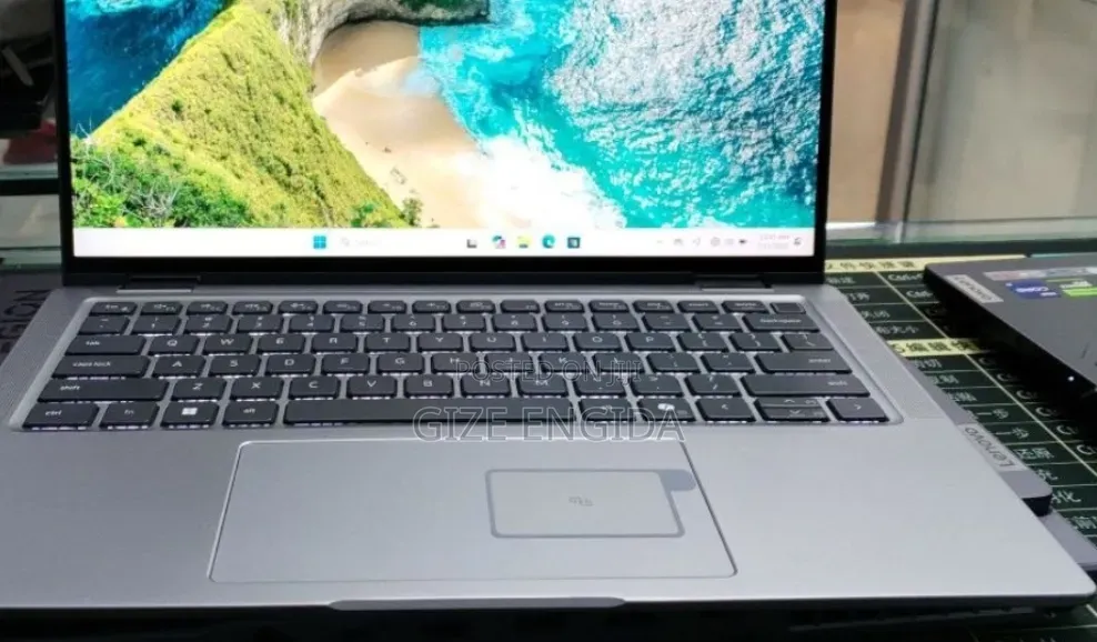 New Laptop Dell Latitude 7450 32GB Intel Core Ultra 7 SSD 512GB