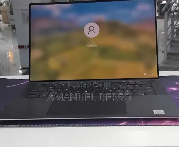 New Laptop Dell XPS 15 16GB Intel Core i7 SSD 512GB