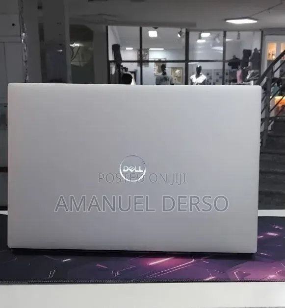 New Laptop Dell XPS 15 16GB Intel Core i7 SSD 512GB