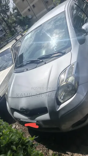 Toyota Yaris 2009 Silver