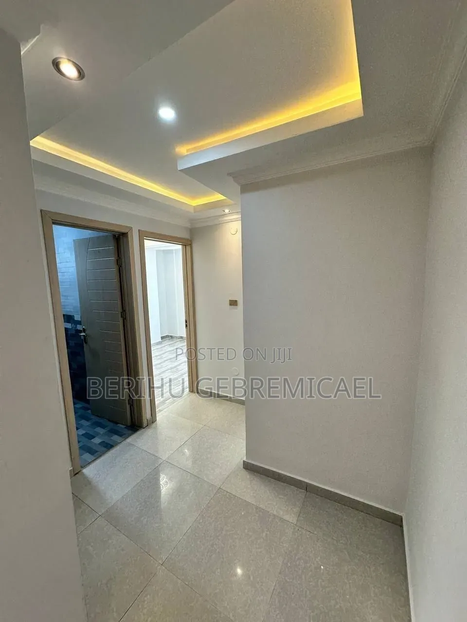 2bdrm Condo in አያት, Yeka for sale