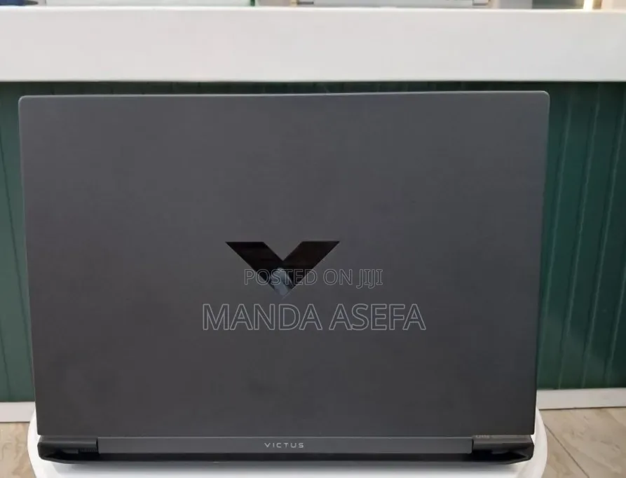 New Laptop HP Victus 15 16GB Intel Core i5 SSD 512GB