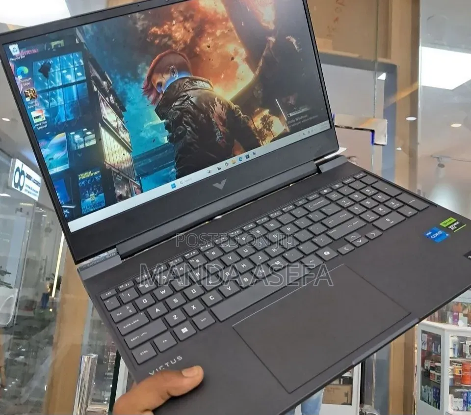 New Laptop HP Victus 15 16GB Intel Core i5 SSD 512GB