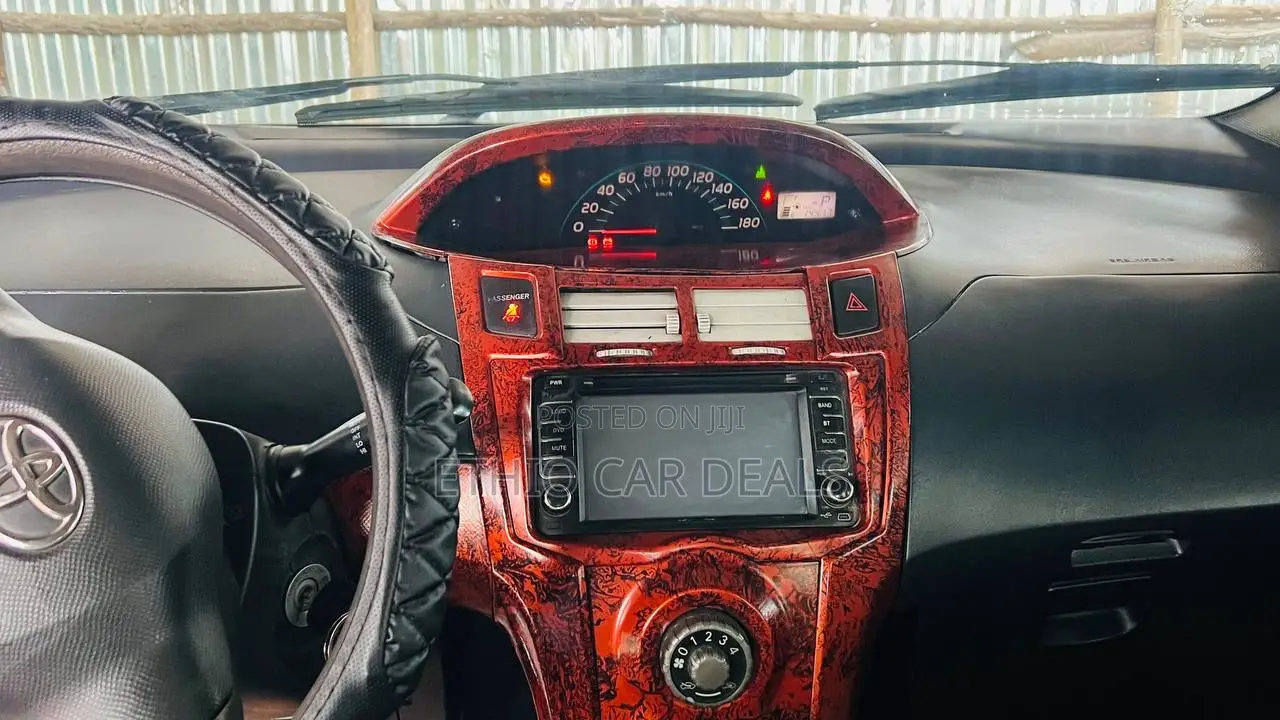 Toyota Yaris 2006 Blue