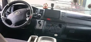 Toyota HiAce 2007 Silver
