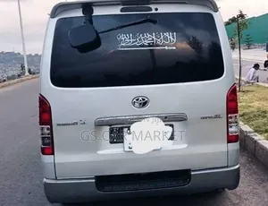 Toyota HiAce 2007 Silver
