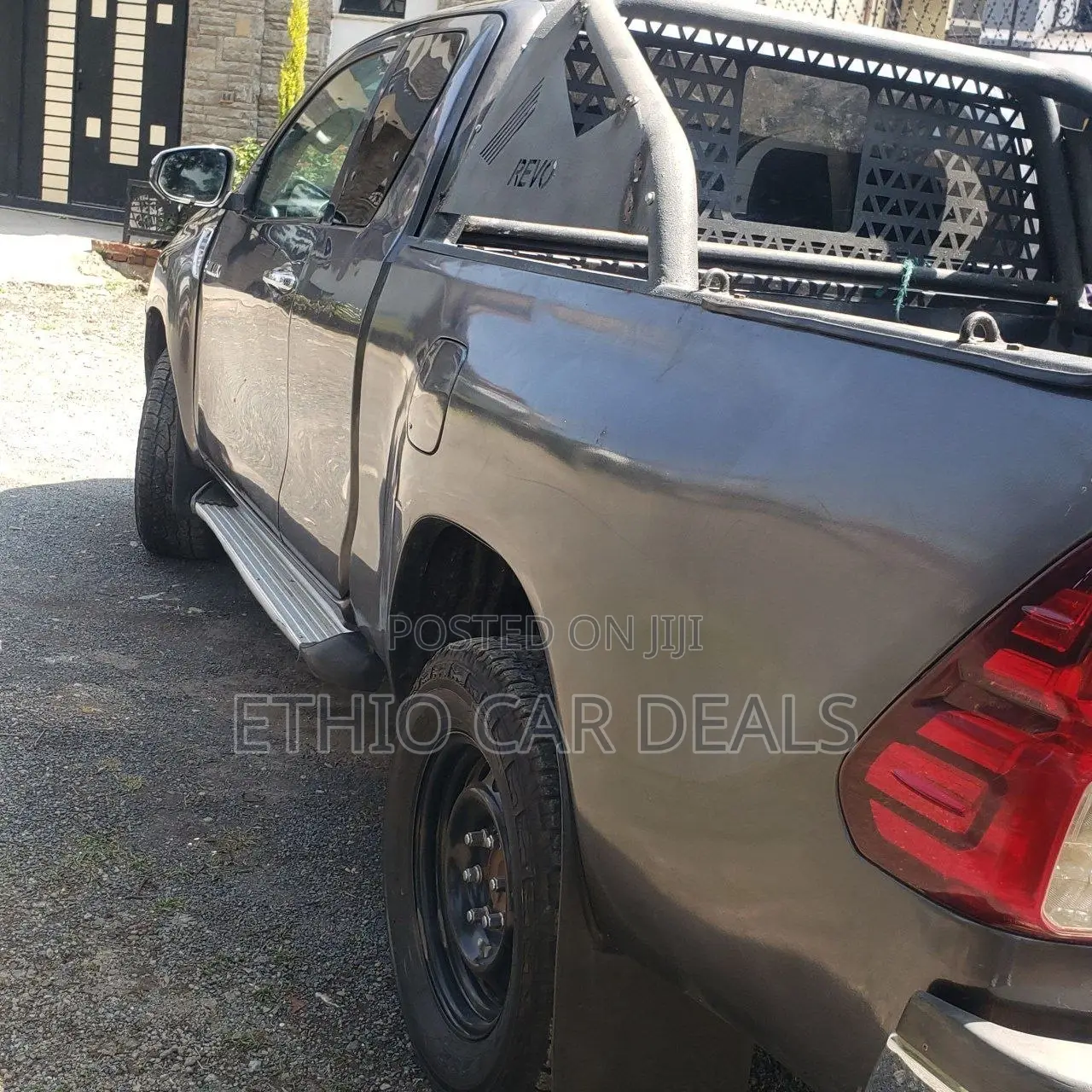 Toyota Hilux 2017 Matt Black