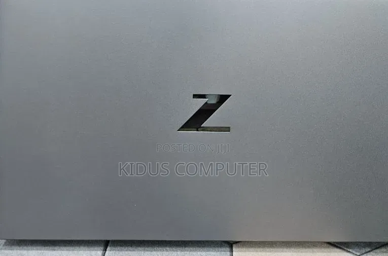 New Laptop HP ZBook Studio 16GB Intel Core i7 SSD 1T