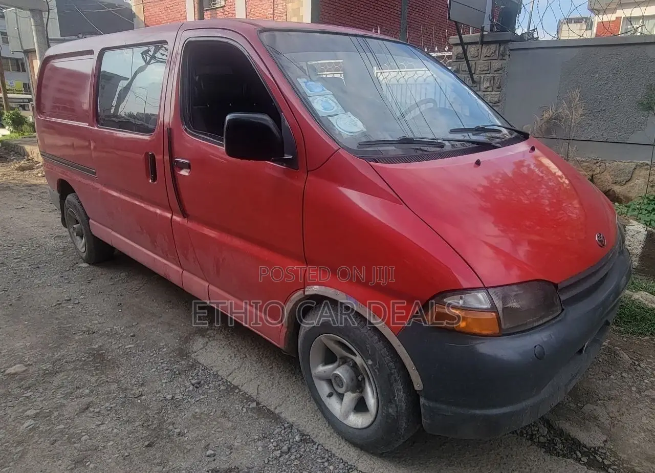 Toyota HiAce 1998 Red