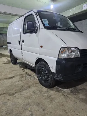 Suzuki Eeco 2023 White