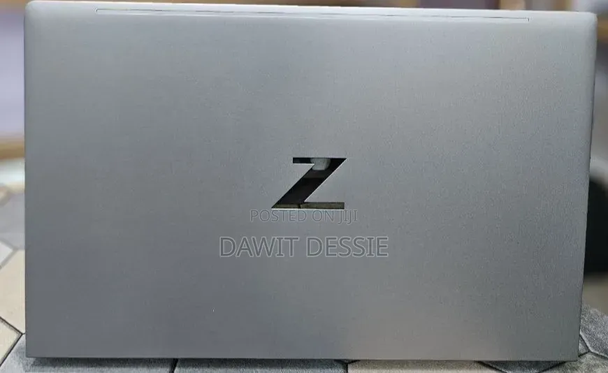 New Laptop HP 16GB Intel Core i7 SSD 1T