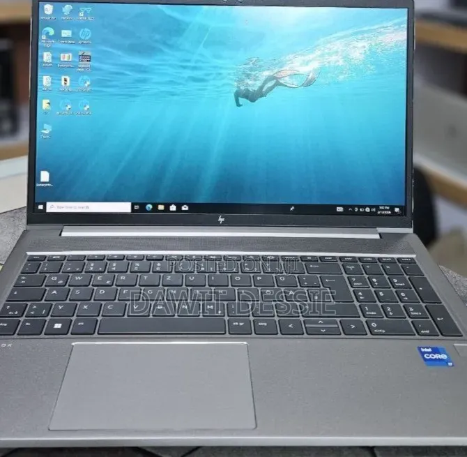 New Laptop HP 16GB Intel Core i7 SSD 1T