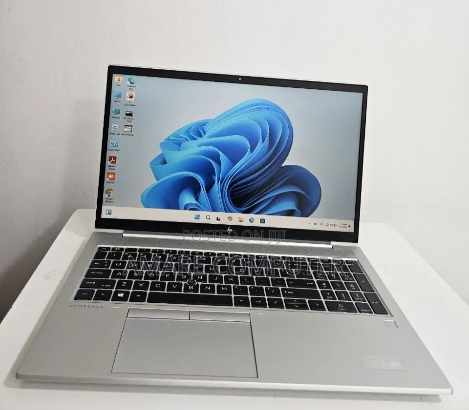 New Laptop HP EliteBook 840 G7 16GB Intel Core i7 SSD 512GB