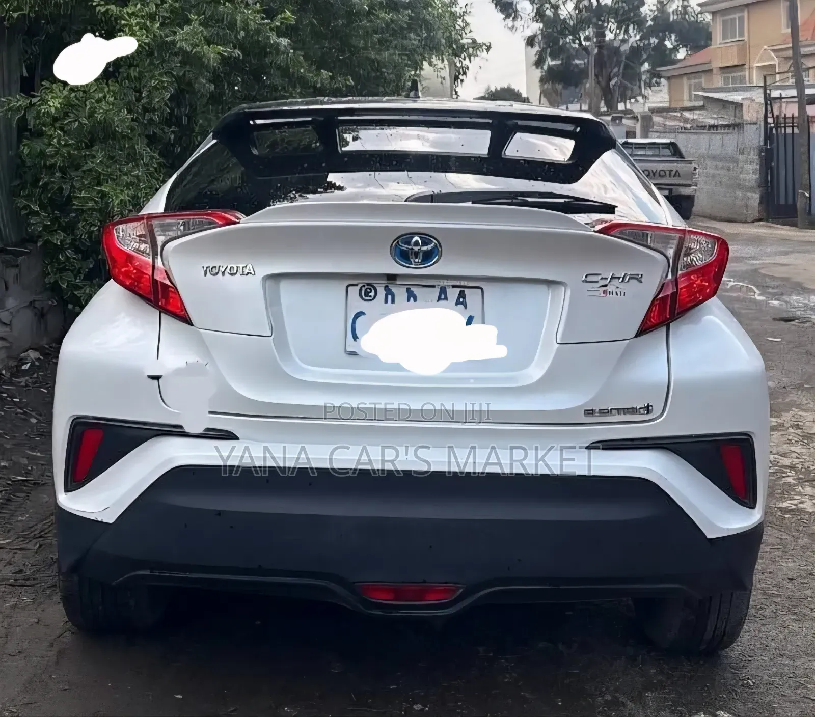 Toyota C-HR 2023 White