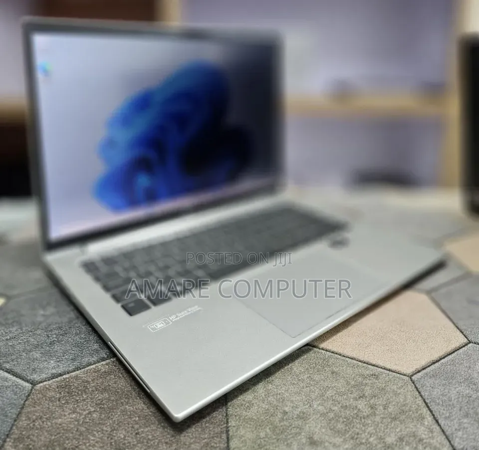New Laptop HP EliteBook x360 1040 G9 16GB Intel Core i7 SSD 512GB