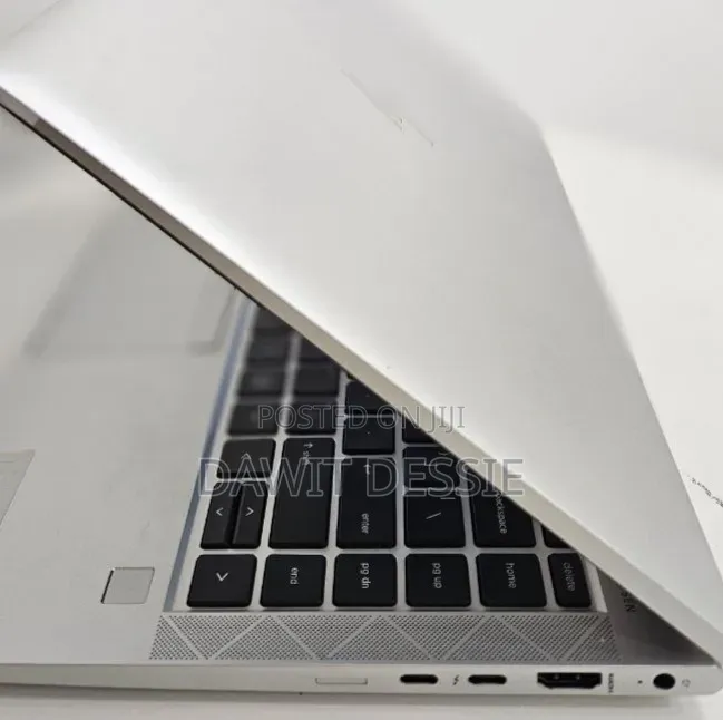 New Laptop HP EliteBook 840 G8 16GB Intel Core i7 SSD 512GB