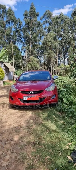 Hyundai Elantra 2011
