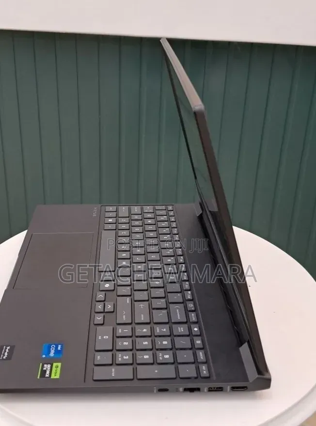 New Laptop HP Victus 15 16GB Intel Core i5 SSD 512GB