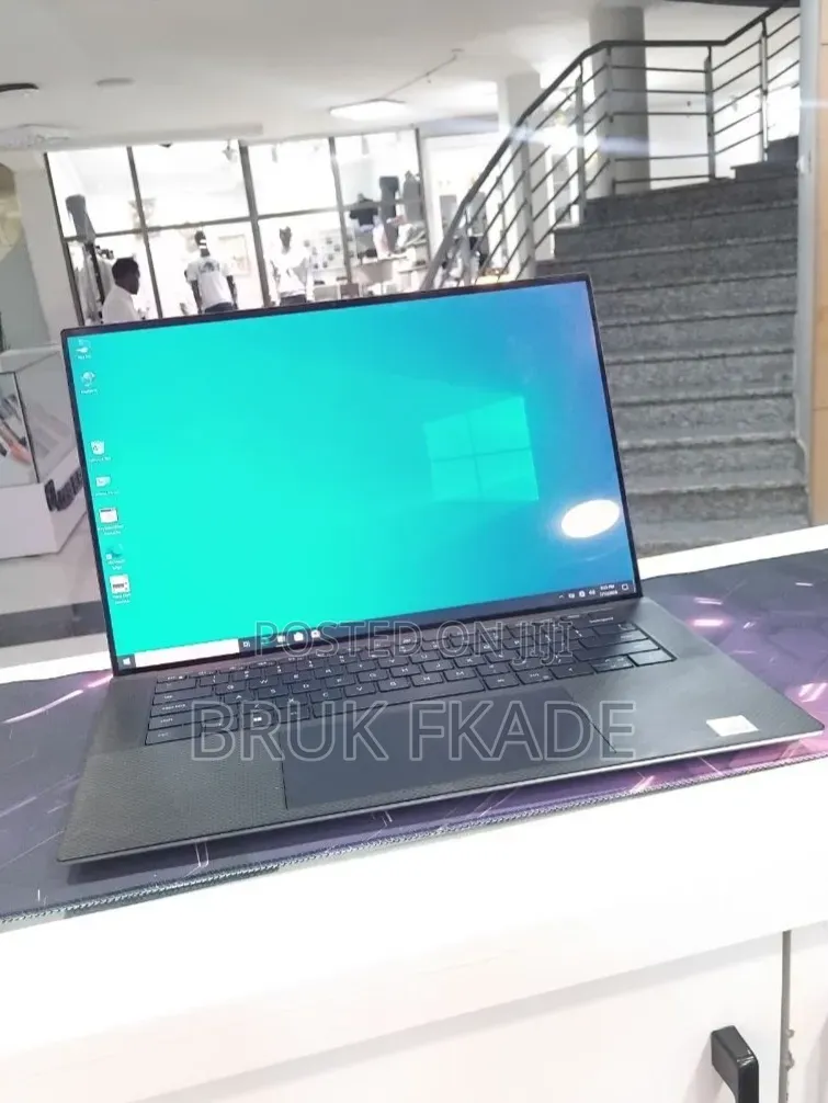 New Laptop Dell XPS 15 9500 16GB Intel Core i7 SSD 512GB
