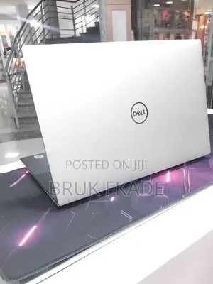 New Laptop Dell XPS 15 9500 16GB Intel Core i7 SSD 512GB