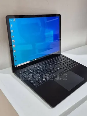 New Laptop Microsoft Surface Laptop 3 8GB Intel Core i5 SSD 256GB