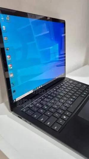 New Laptop Microsoft Surface Laptop 3 8GB Intel Core i5 SSD 256GB