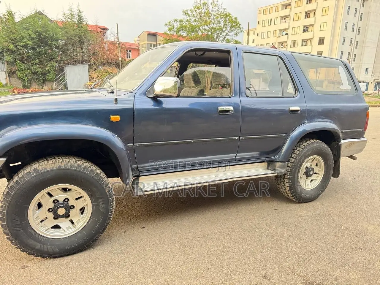 Toyota Hilux Surf 2.4DT 5dr 1992 Gray
