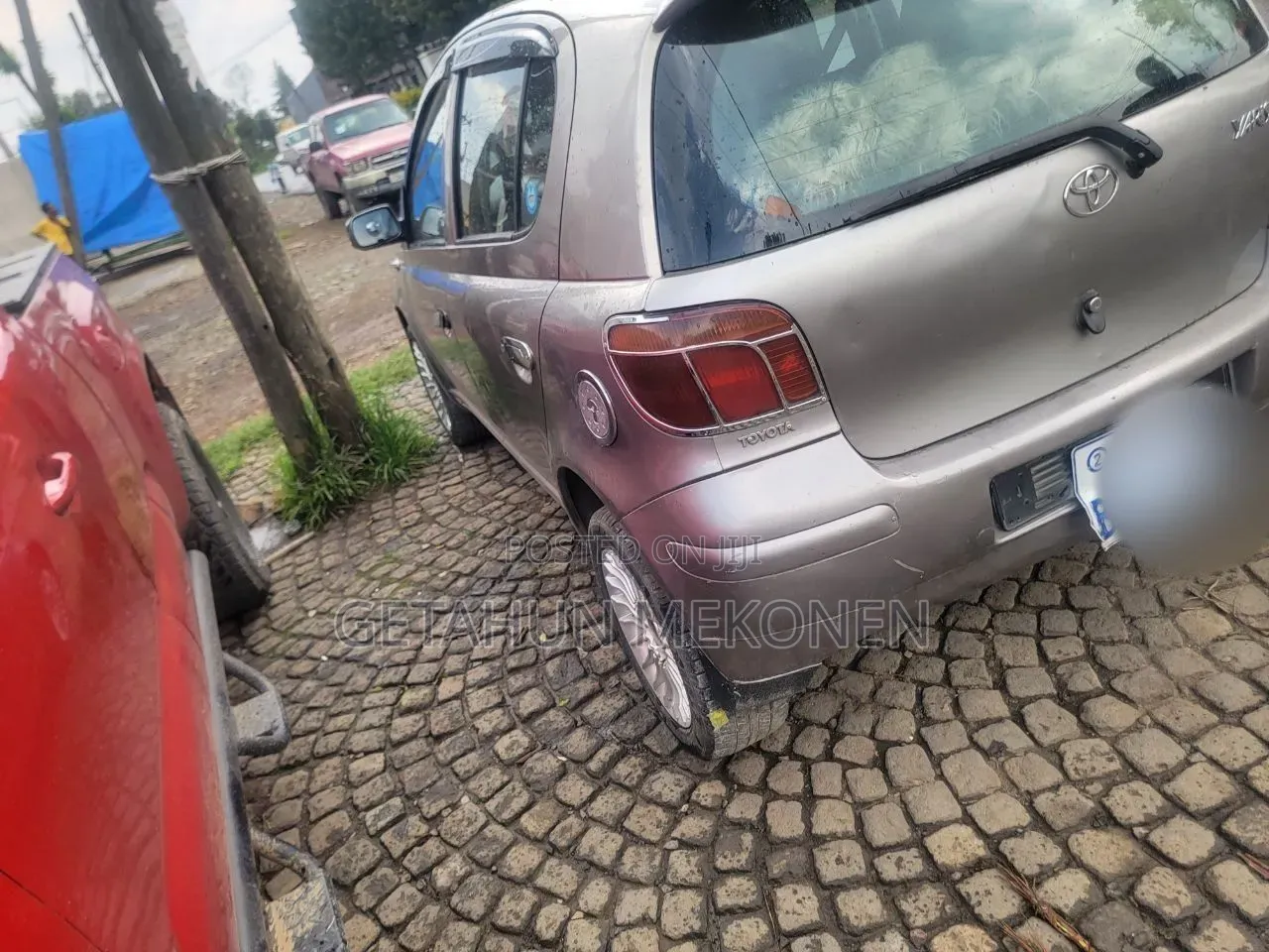 Toyota Yaris 2005