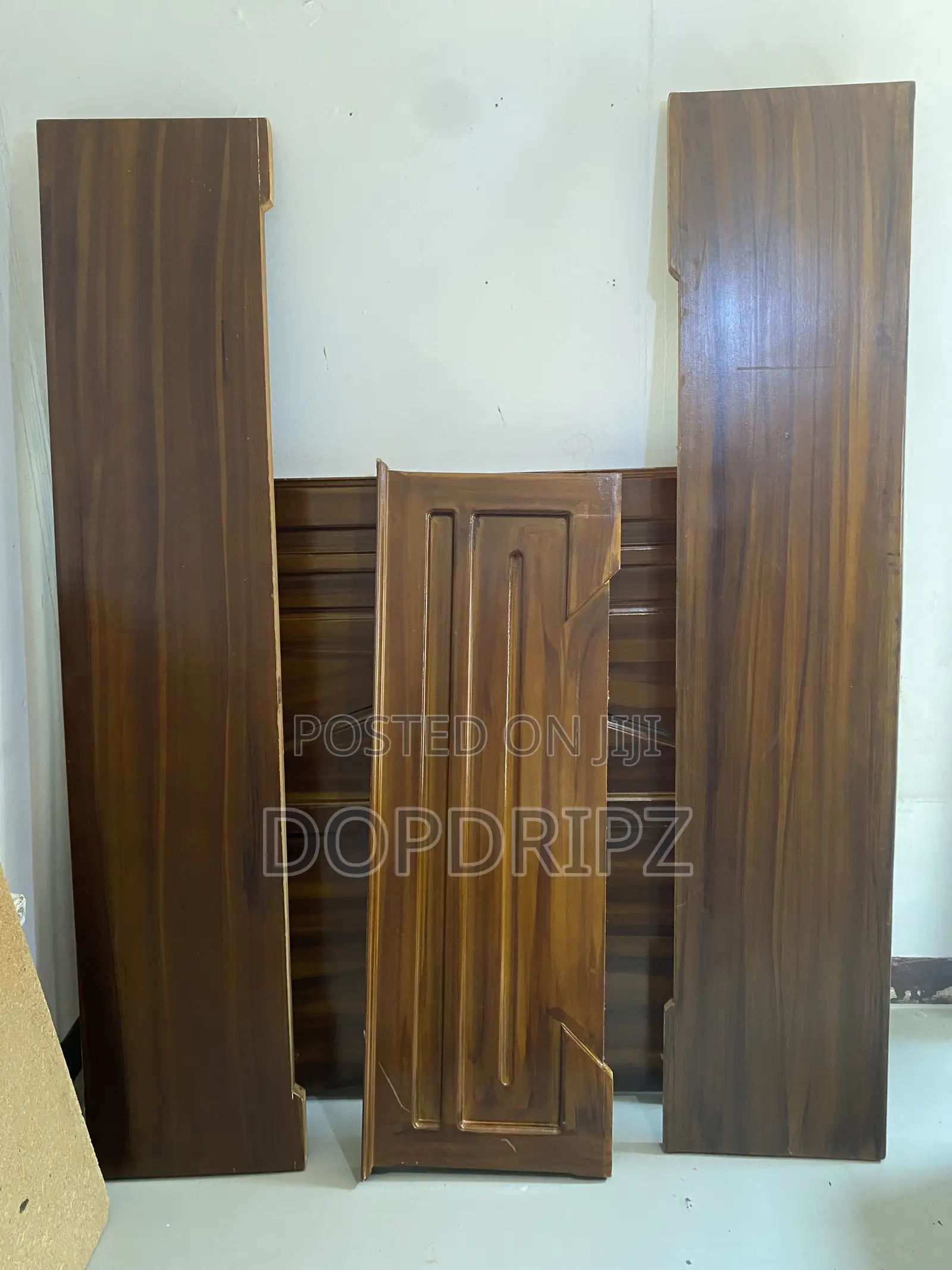 ባለ 1.20 ሜትር Bed የእንጨት አልጋ ከነ ኮመዲኖ