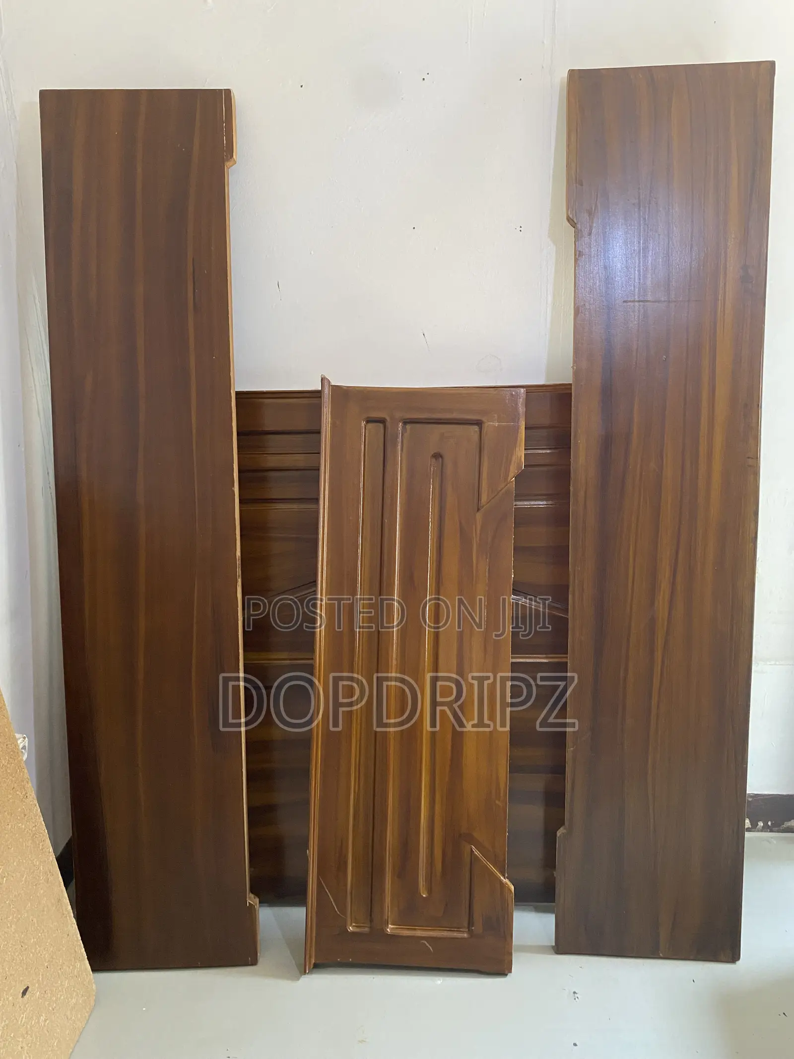 ባለ 1.20 ሜትር Bed የእንጨት አልጋ ከነ ኮመዲኖ