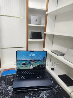 New Laptop Apple MacBook 16GB SSD 256GB