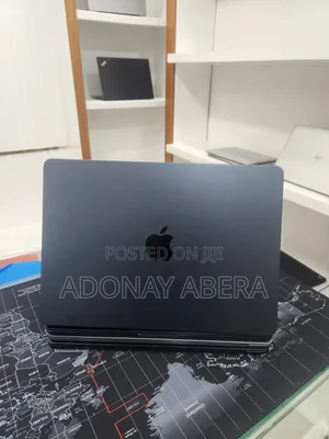 New Laptop Apple MacBook 16GB SSD 256GB