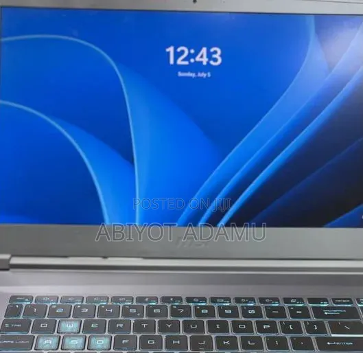 New Laptop MSI GF65 Thin 10UE 16GB Intel Core i5 SSD 512GB