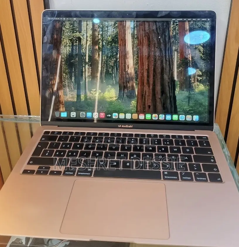 New Laptop Apple MacBook Air 2020 M1 8GB Apple M1 SSD 256GB