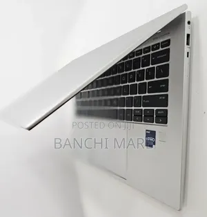 New Laptop HP EliteBook 840 G9 16GB Intel Core i5 SSD 512GB