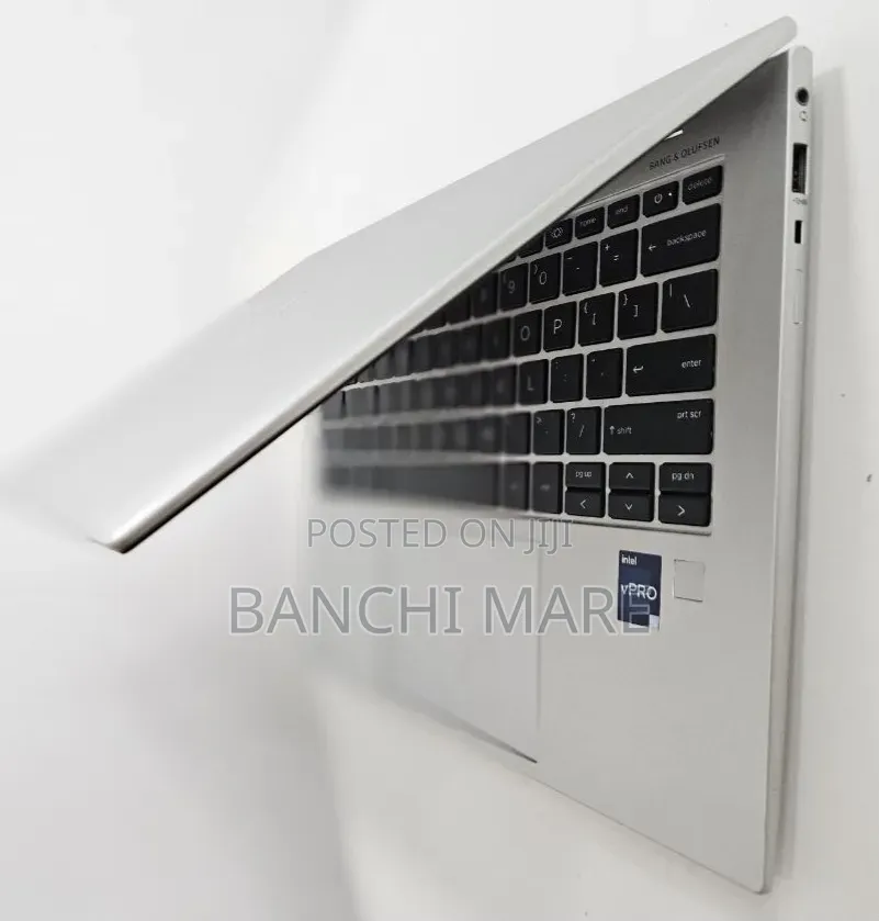 New Laptop HP EliteBook 840 G9 16GB Intel Core i5 SSD 512GB