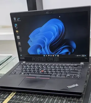 New Laptop Lenovo ThinkPad T14s G4 16GB AMD Ryzen 5 SSD 512GB