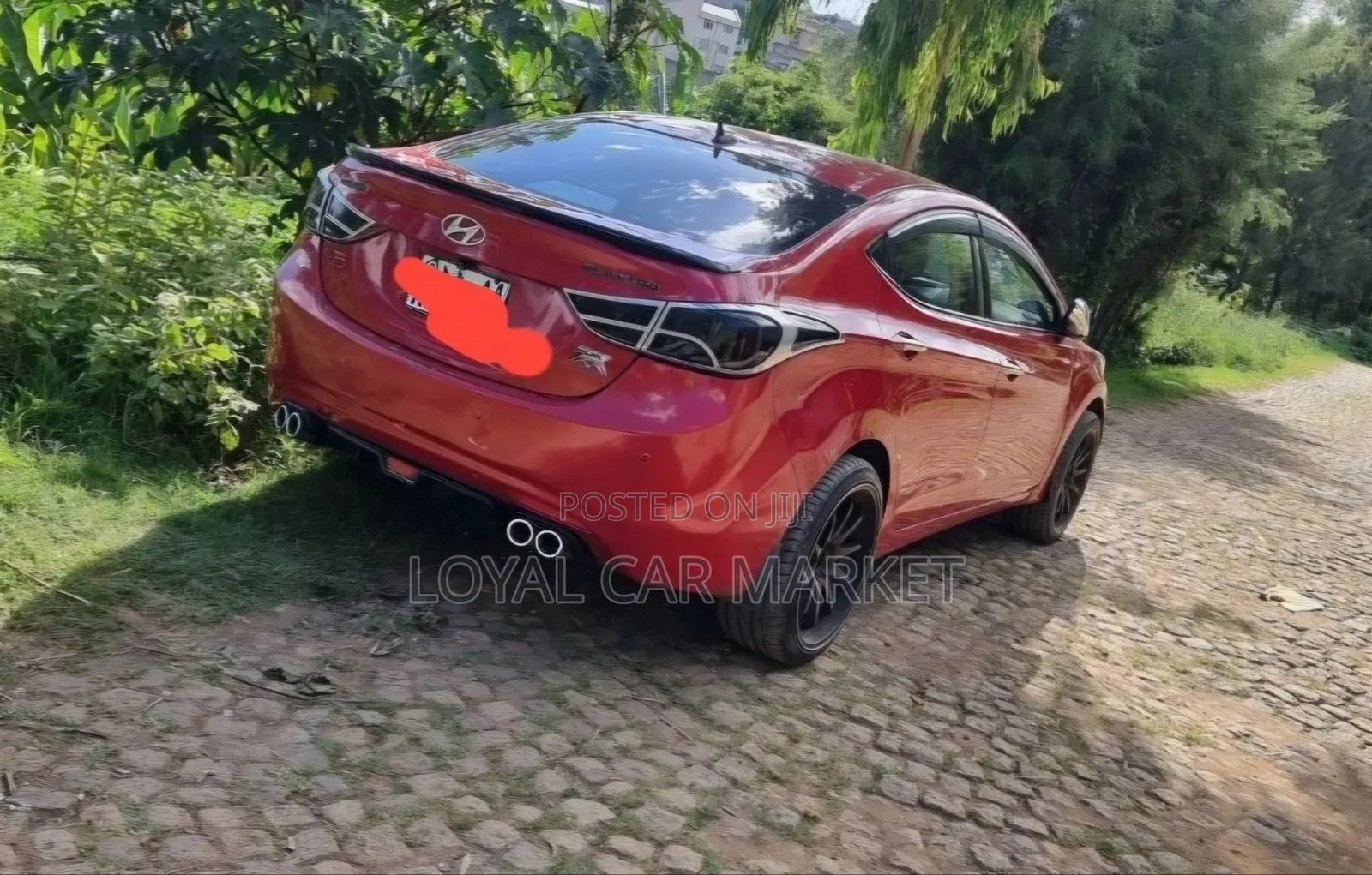 Hyundai Elantra 2012 Red