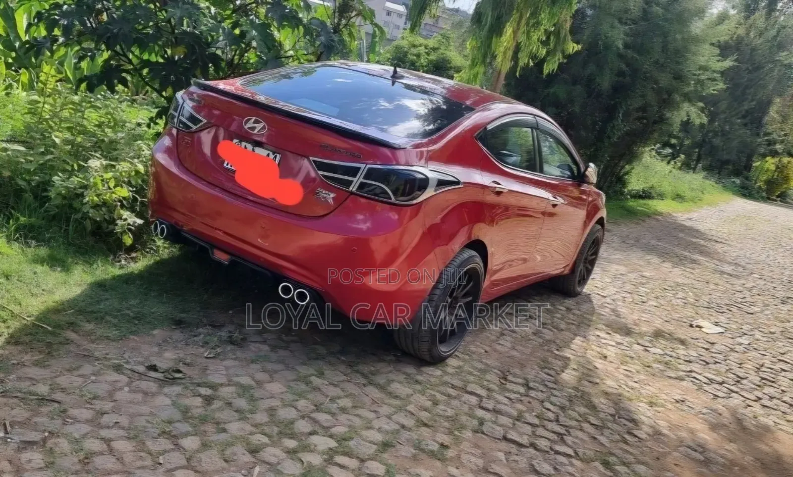 Hyundai Elantra 2012 Red