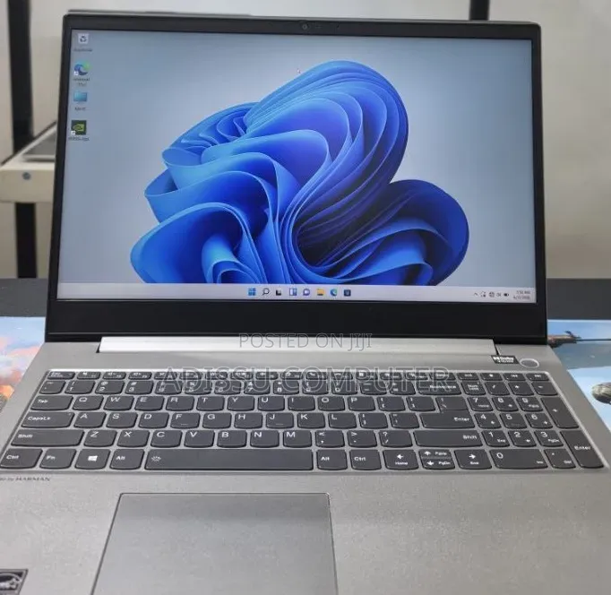 New Laptop Lenovo ThinkBook 15 16GB Intel Core i5 SSD 512GB