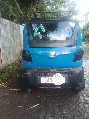 Car 2021 Blue