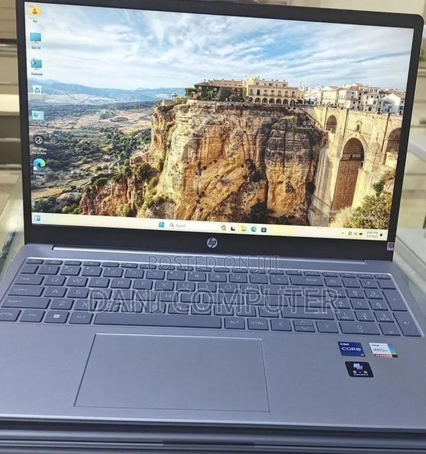 New Laptop HP Stream Notebook 16GB Intel Core i5 SSD 1T