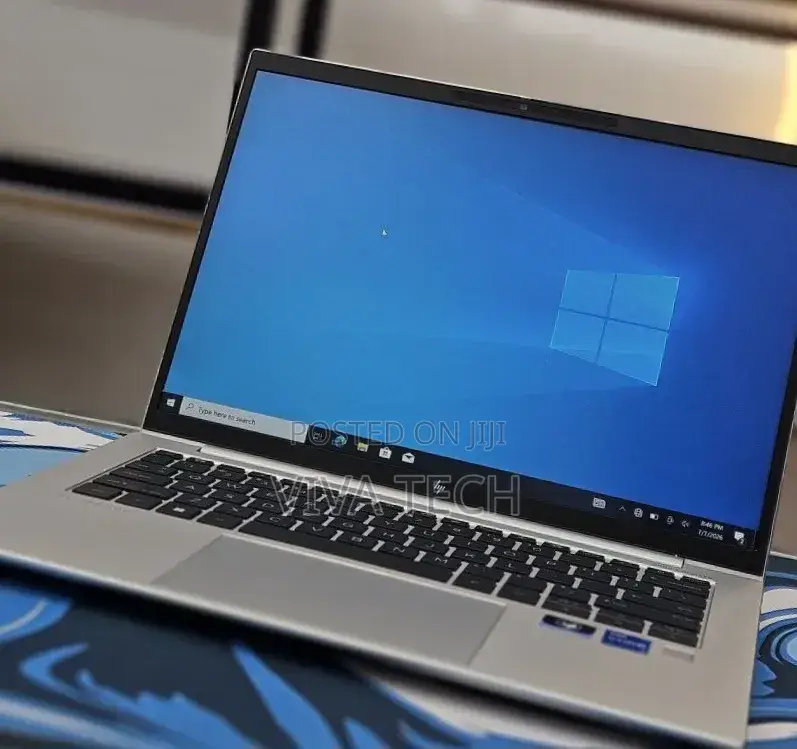 New Laptop HP EliteBook 840 G10 16GB Intel Core i7 SSD 512GB