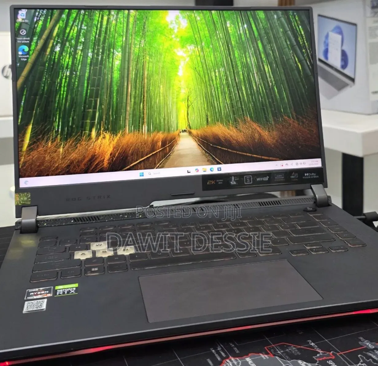 New Laptop Asus 32GB AMD Ryzen 9 SSD 512GB