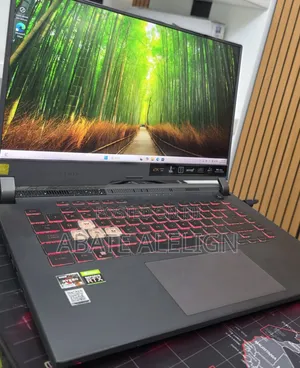 New Laptop Asus ROG Strix G15 32GB AMD Ryzen 9 SSD 512GB
