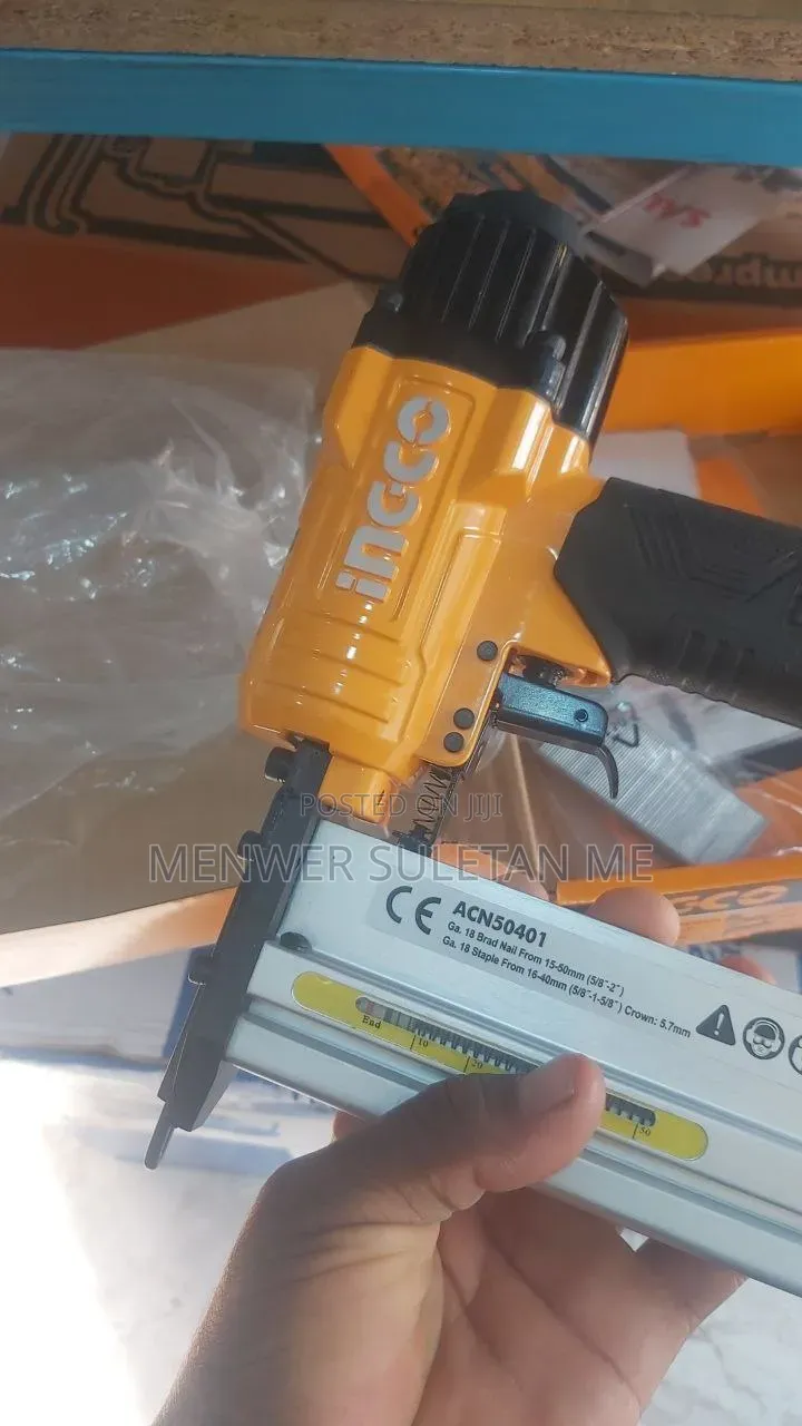 Air Nail Gun