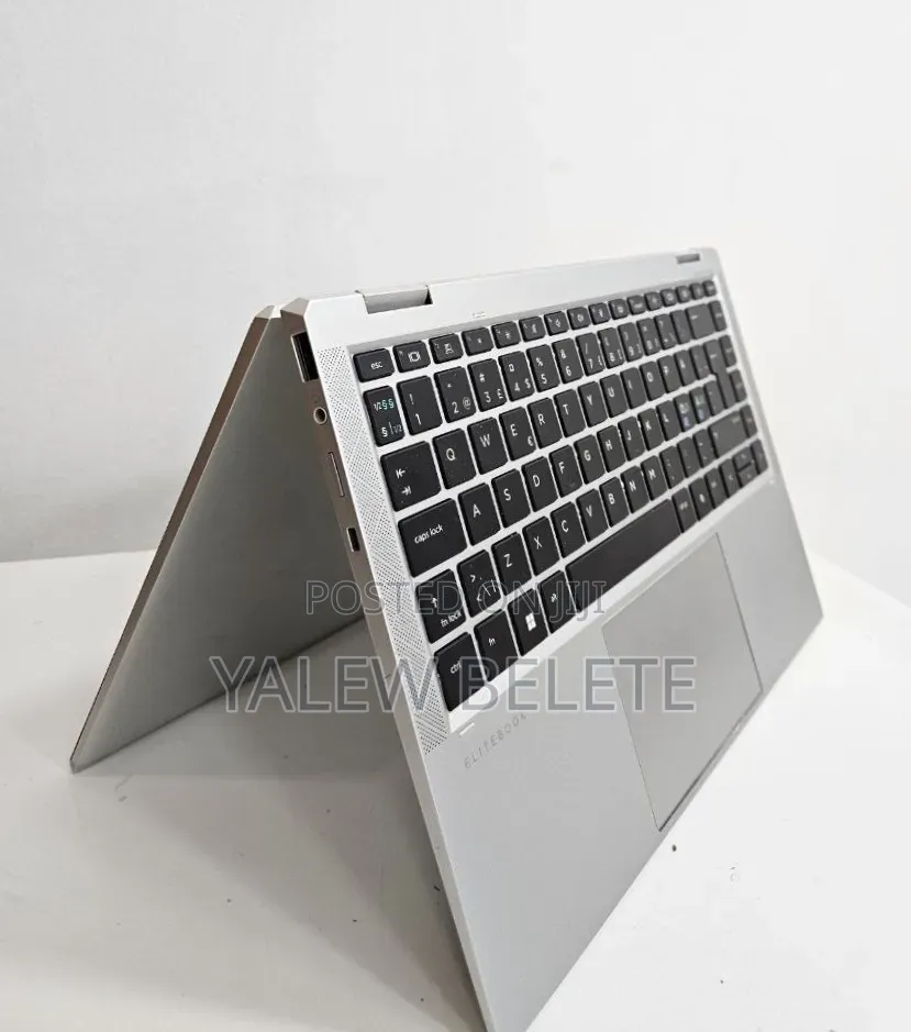 New Laptop HP EliteBook 1040 G8 16GB Intel Core i7 SSD 512GB