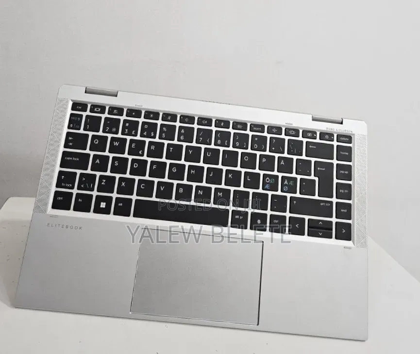 New Laptop HP EliteBook 1040 G8 16GB Intel Core i7 SSD 512GB