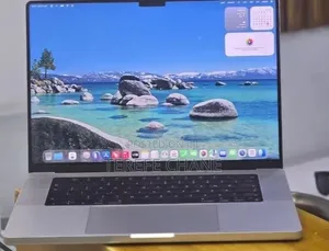 New Laptop Apple MacBook Pro 2021 M1 32GB Apple M1 Pro SSD 512GB